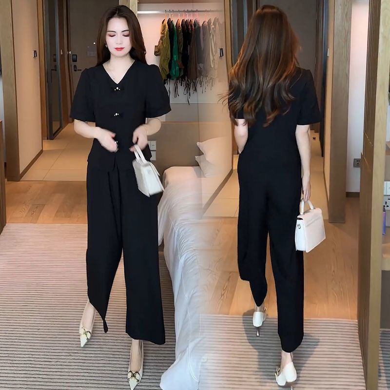 🌸【Top + Spodnie z szerokimi nogawkami】Modny garnitur z lodowego jedwabiu