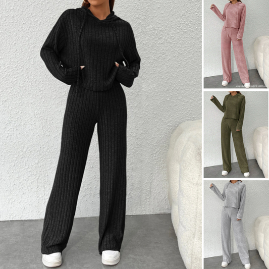 Ženski pleteni top s kapuco in široke hlače iz dveh delov