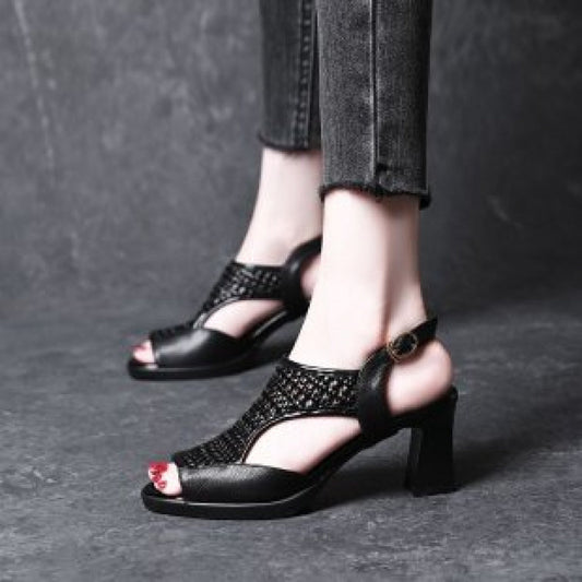 【35-40】👡2025 Nowe letnie sandały, płaski obcas, odkryte palce, gruba podeszwa i płaski obcas, rybi pysk (wysokość obcasa 5/7 cm)