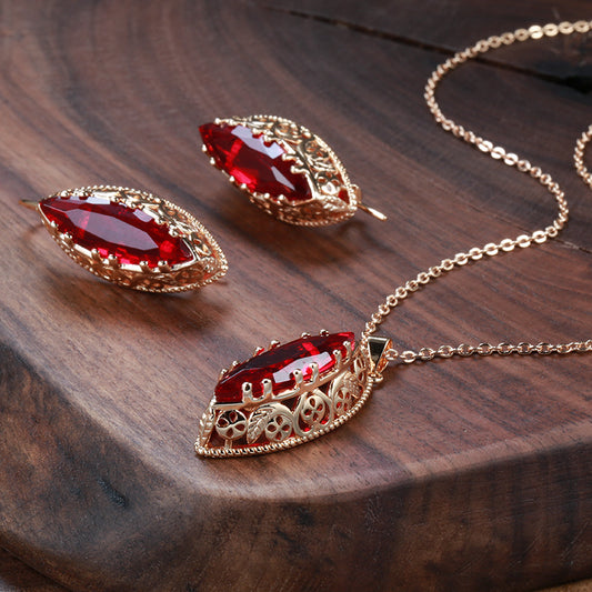 💎【Cumpărați 1 obțineți 1】Set de colier și cercei cu pietre prețioase, cu inimă deschisă, în formă de trifoi cu patru foi, la modă